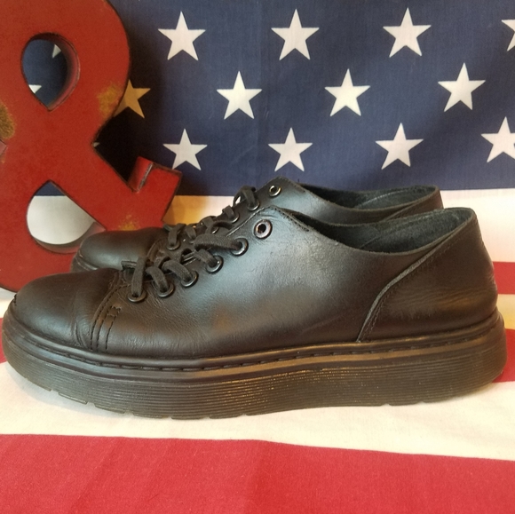 dr martens dante black
